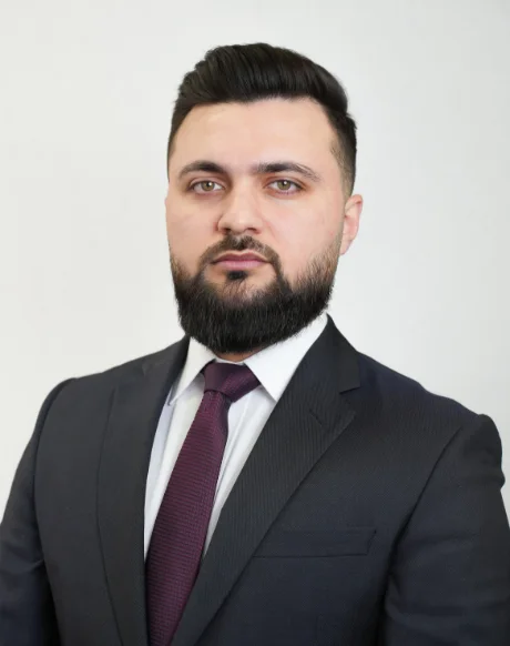 Hasnain Hasni, lawyer at H&H Law Group